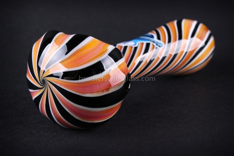 Chameleon Glass Serendipity Swirl Hand Pipe - Onyx.