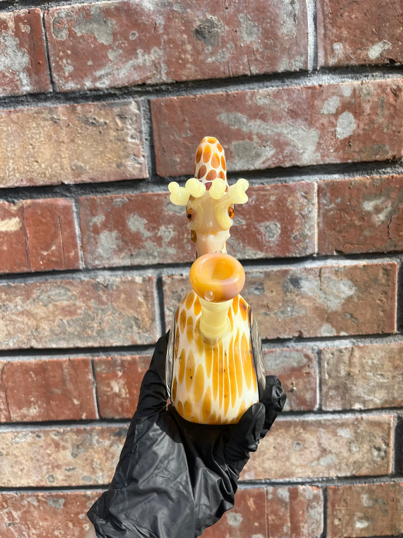 No Label Giraffe Bong Brothers with Glass