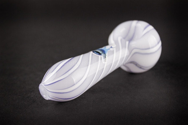 Chameleon Glass Serendipity Swirl Hand Pipe - Periwinkle.