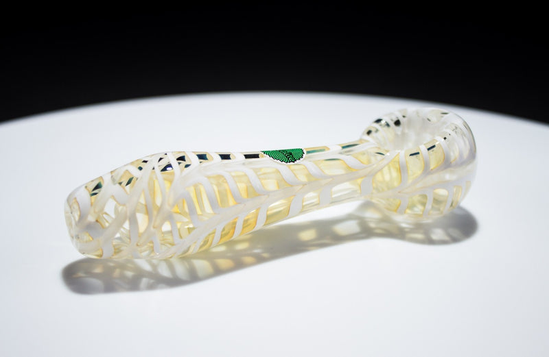 Greenlite Glass Colored Wrapped Rake Hand Pipe - White.