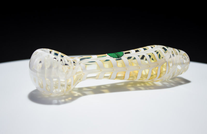 Greenlite Glass Colored Wrapped Rake Hand Pipe - White.