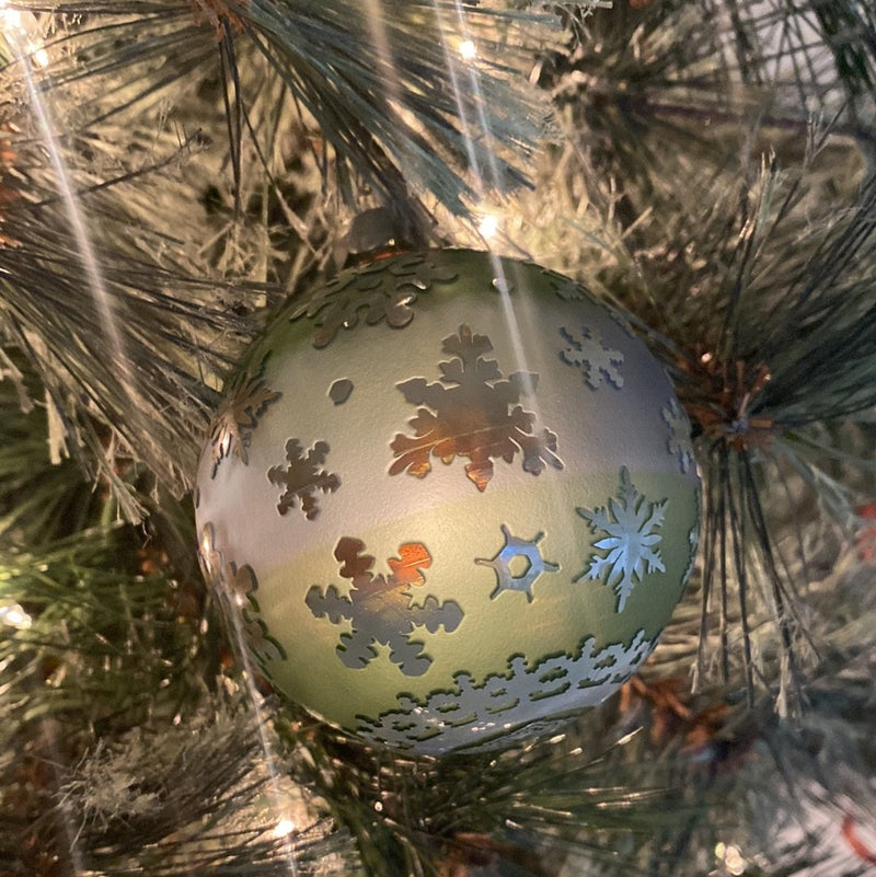 Liberty 503 Frit and Fumed Sandblasted Christmas Ornament - Snow Flakes 1.
