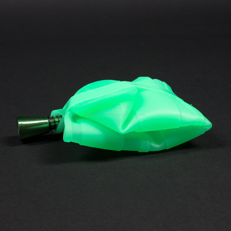 No Label Glass Foldable Travel Silicone Bong.