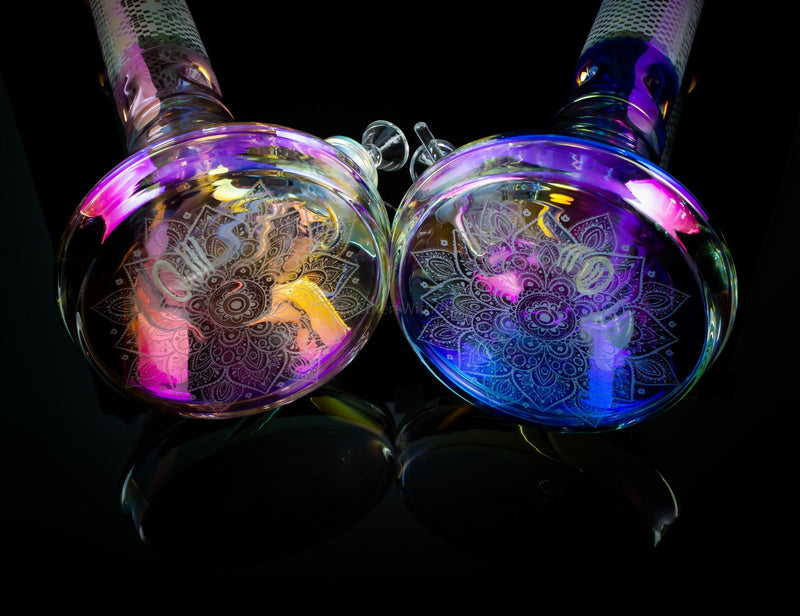 No Label Glass Holographic Rainbow Electroplated Beaker Bong.