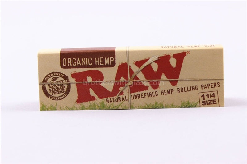 Raw Organic Hemp 1 1/4 Rolling Papers.