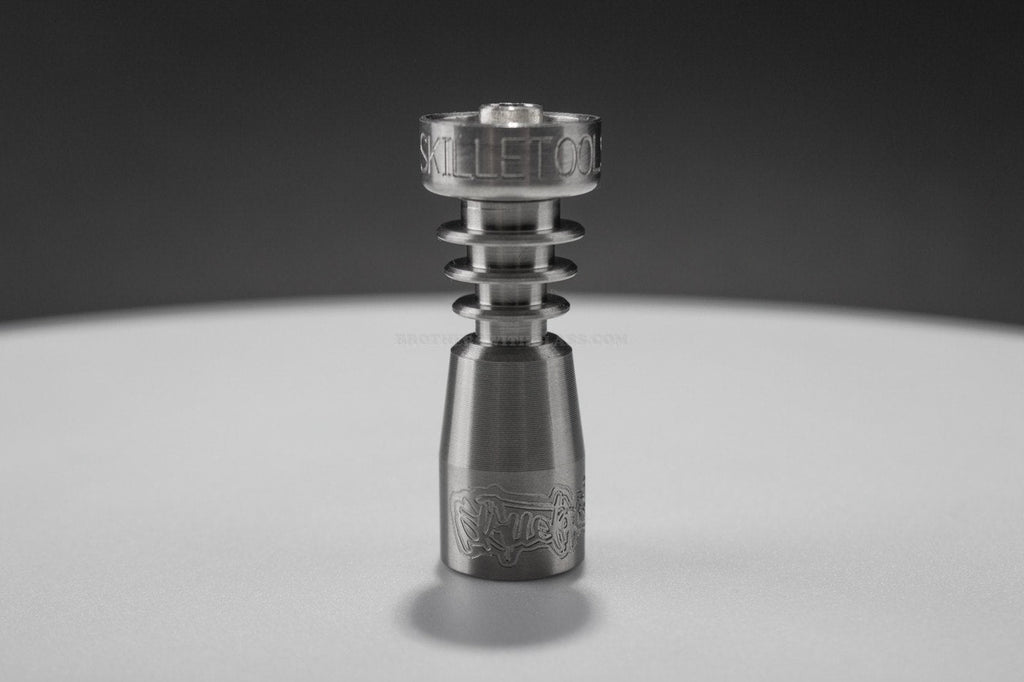 Universal 6 in 1 10mm 14mm and 19mm Domeless Titanium Nail - HookahTown.com
